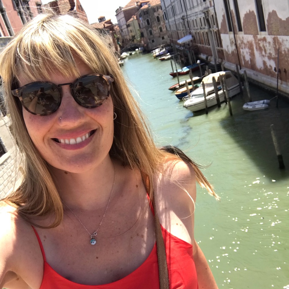 Meet your Posher, Denise